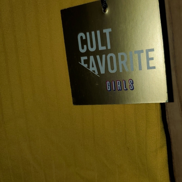 Girls cap sleeve yellow ribbed t-shirt "Honey" embroidered on the front - Picture 4 of 5